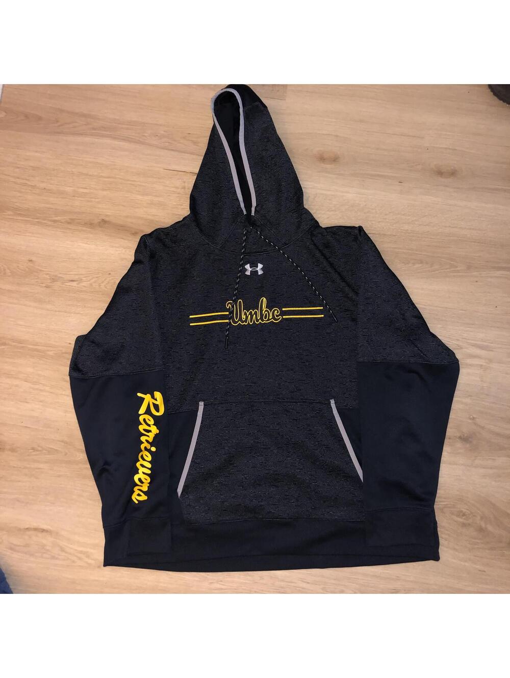 UNDER ARMOUR UMBC RETRIEVERS HOODIE SWEATSHIRT BLACK YELLOW MENS SIZE LARGE